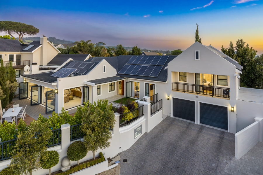 3 Bedroom Property for Sale in Zevendal Western Cape